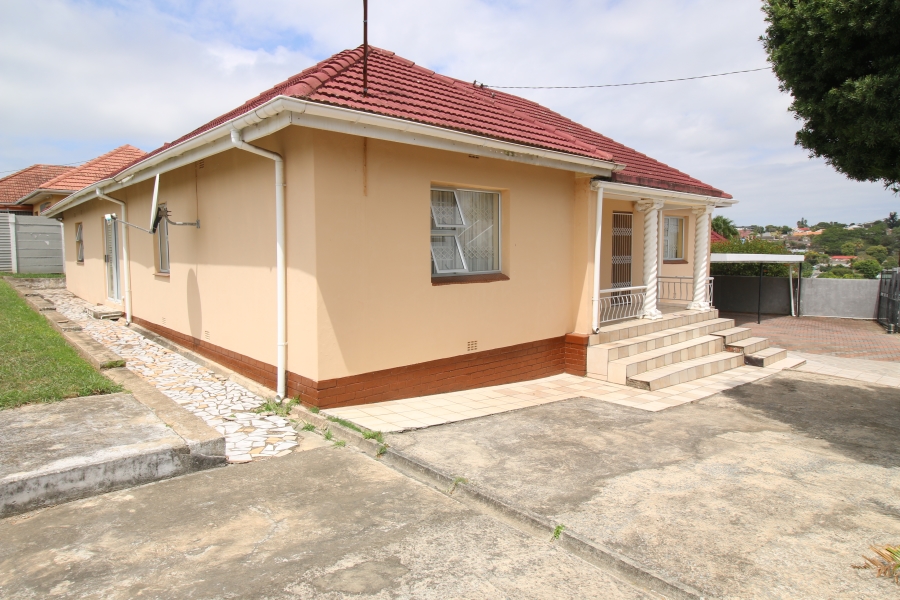 3 Bedroom Property for Sale in Cambridge West Eastern Cape